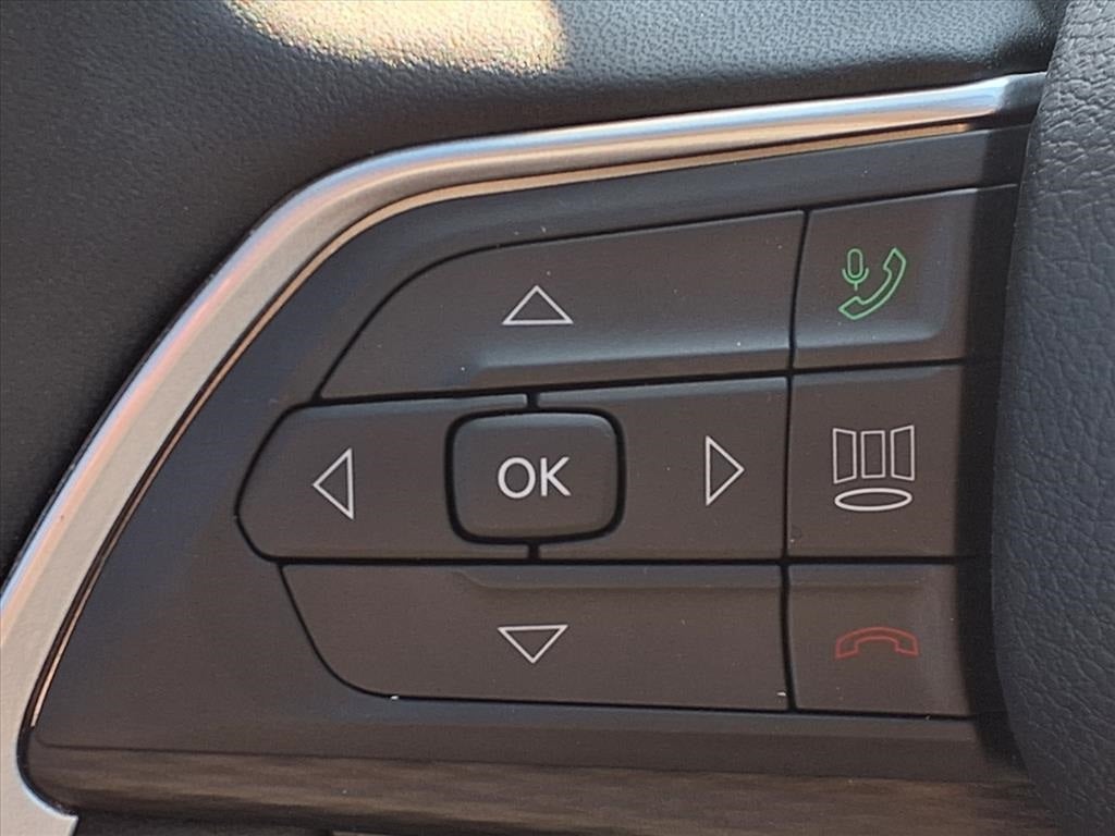 2025 Jeep Grand Cherokee L Laredo X 4X4