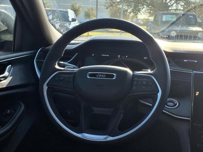 2025 Jeep Grand Cherokee L Laredo X 4X4