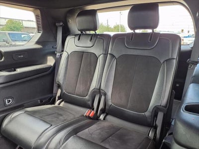 2023 Jeep Grand Cherokee L Altitude 4X4 SUNROOF