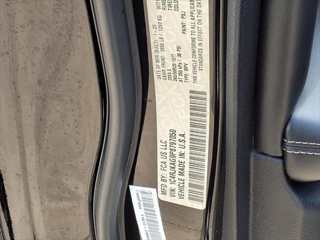 2023 Jeep Grand Cherokee L Altitude 4X4 SUNROOF