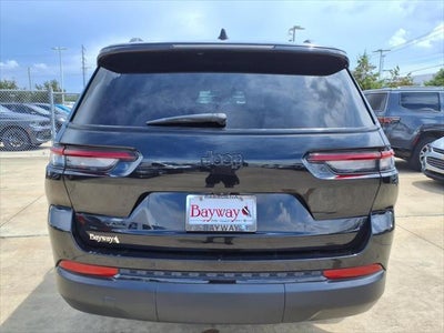 2023 Jeep Grand Cherokee L Altitude 4X4 SUNROOF