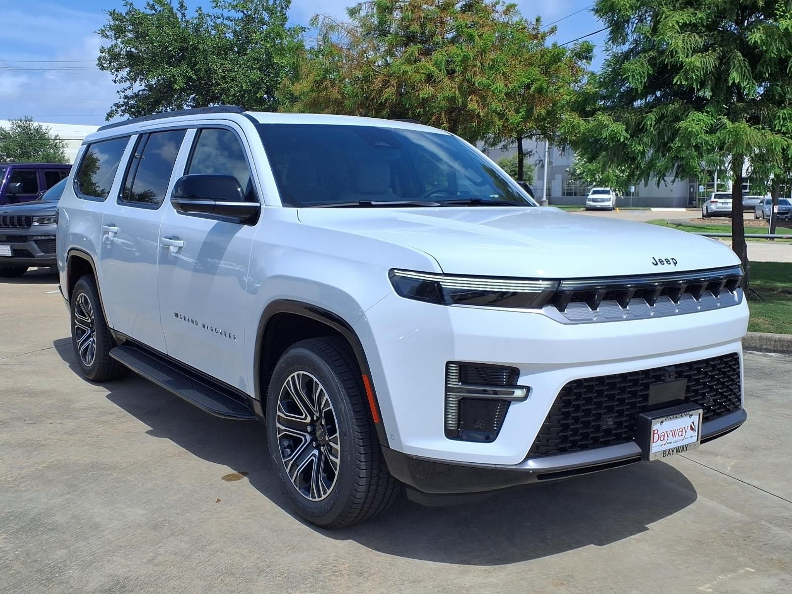 2026 Jeep Grand Wagoneer 4x2