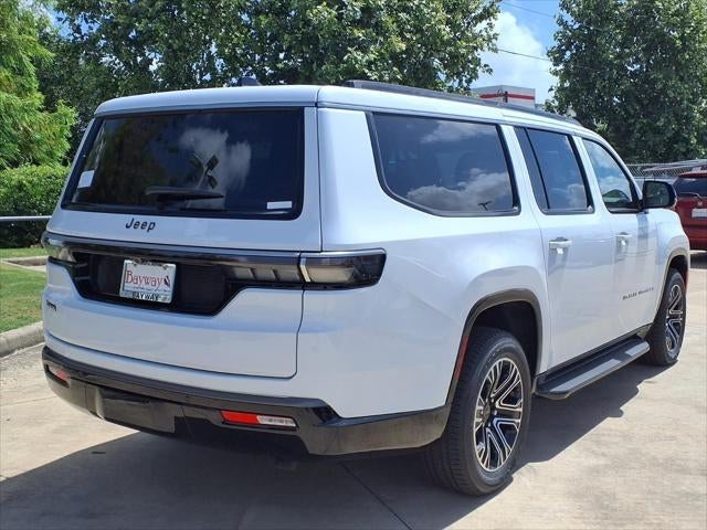 2026 Jeep Grand Wagoneer 4x2