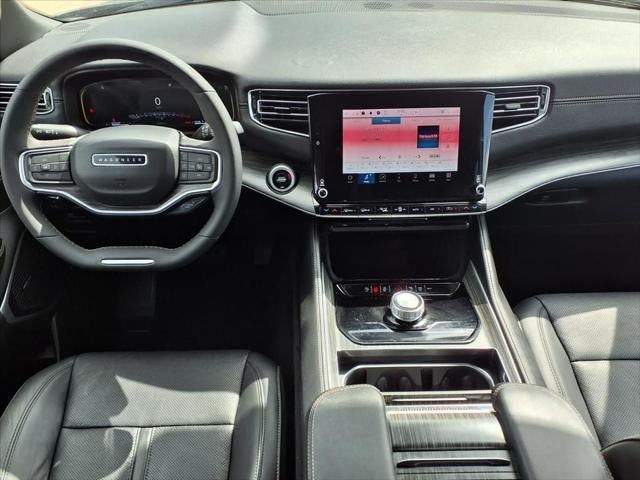 2024 Jeep Wagoneer L Series II BLIND-SPOT & PARKSENSE­®