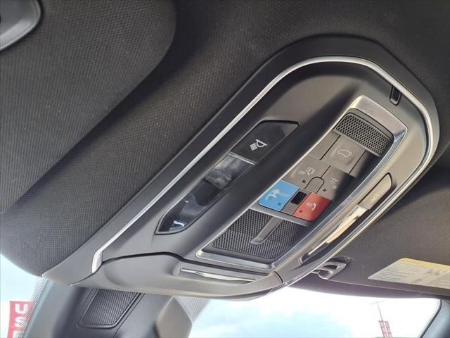 2024 Jeep Wagoneer L Series II BLIND-SPOT & PARKSENSE­®