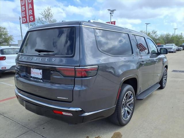 2024 Jeep Wagoneer L Series II BLIND-SPOT & PARKSENSE­®