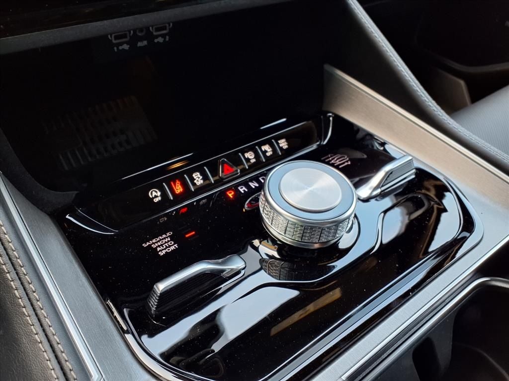 2026 Jeep Grand Wagoneer Limited Reserve