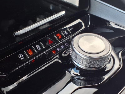 2026 Jeep Grand Wagoneer 4x2