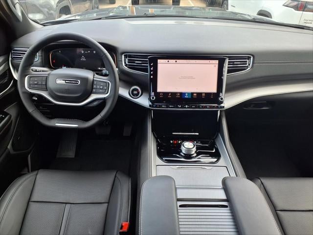 2026 Jeep Grand Wagoneer 4x2