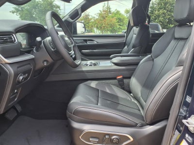 2026 Jeep Grand Wagoneer 4x2