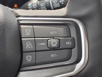 2026 Jeep Grand Wagoneer 4x2