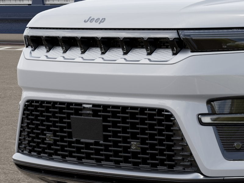 2026 Jeep Grand Wagoneer 4x2