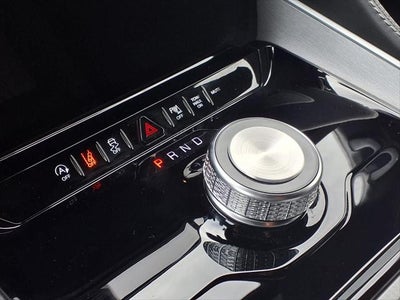 2026 Jeep Grand Wagoneer 4x2
