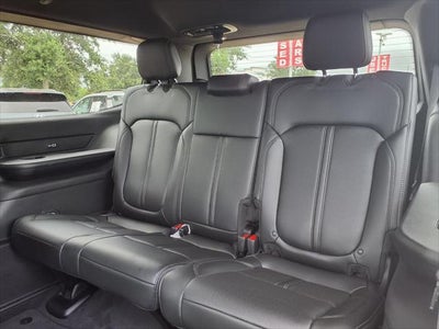 2026 Jeep Grand Wagoneer 4x2