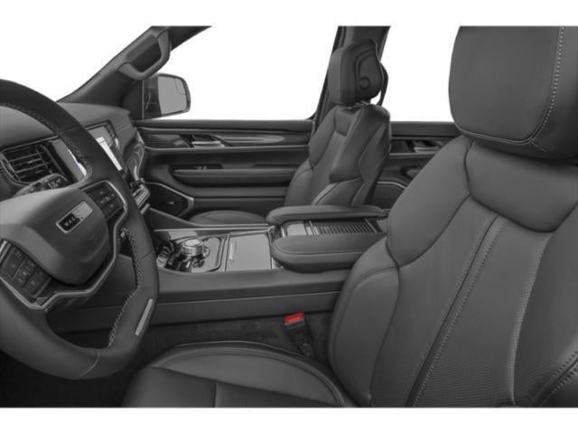 2024 Jeep Wagoneer Series II 2ND-ROW SEATING GROUP