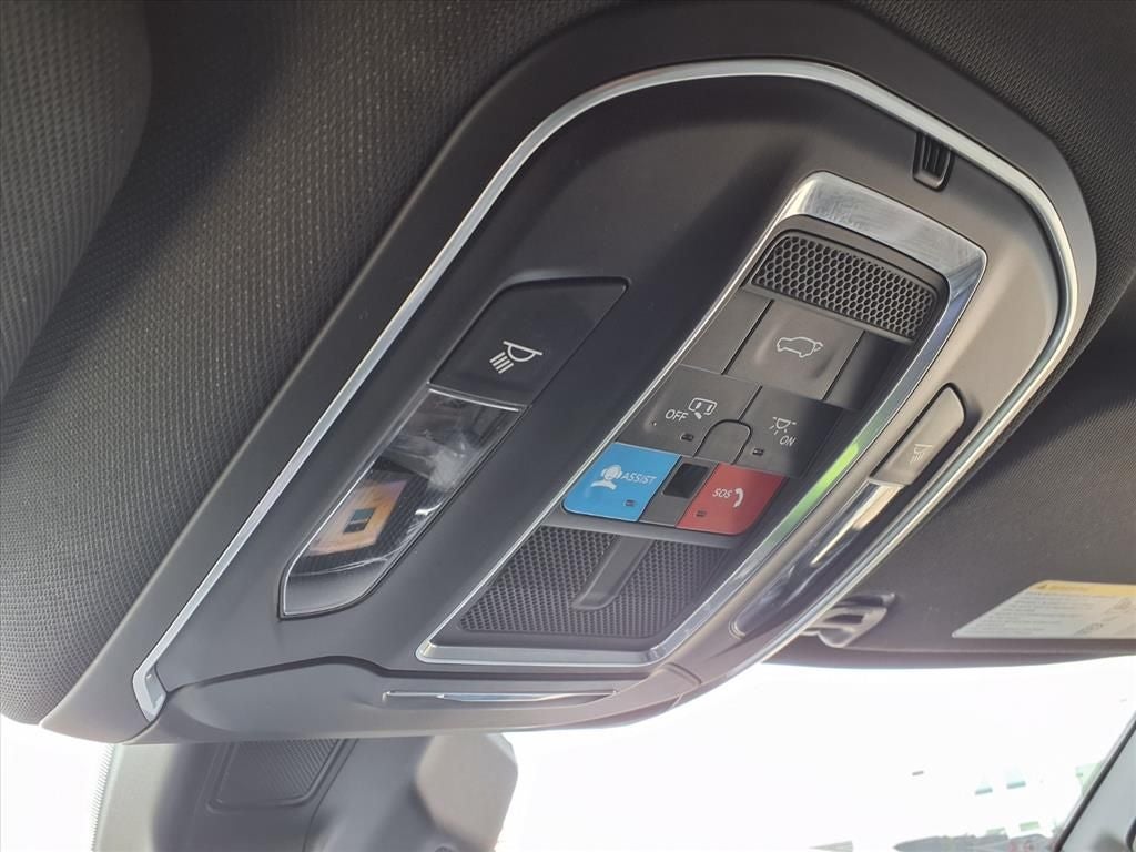 2024 Jeep Wagoneer Series II PARKSENSE® & BLIND-SPOT