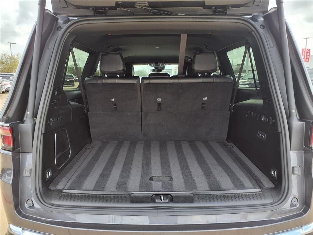 2024 Jeep Wagoneer Series II PARKSENSE® & BLIND-SPOT