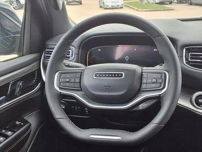 2024 Jeep Wagoneer Series II PARKSENSE® & BLIND-SPOT