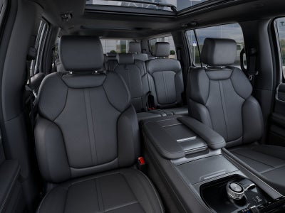 2025 Jeep Wagoneer Base