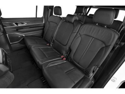 2023 Jeep Wagoneer Base