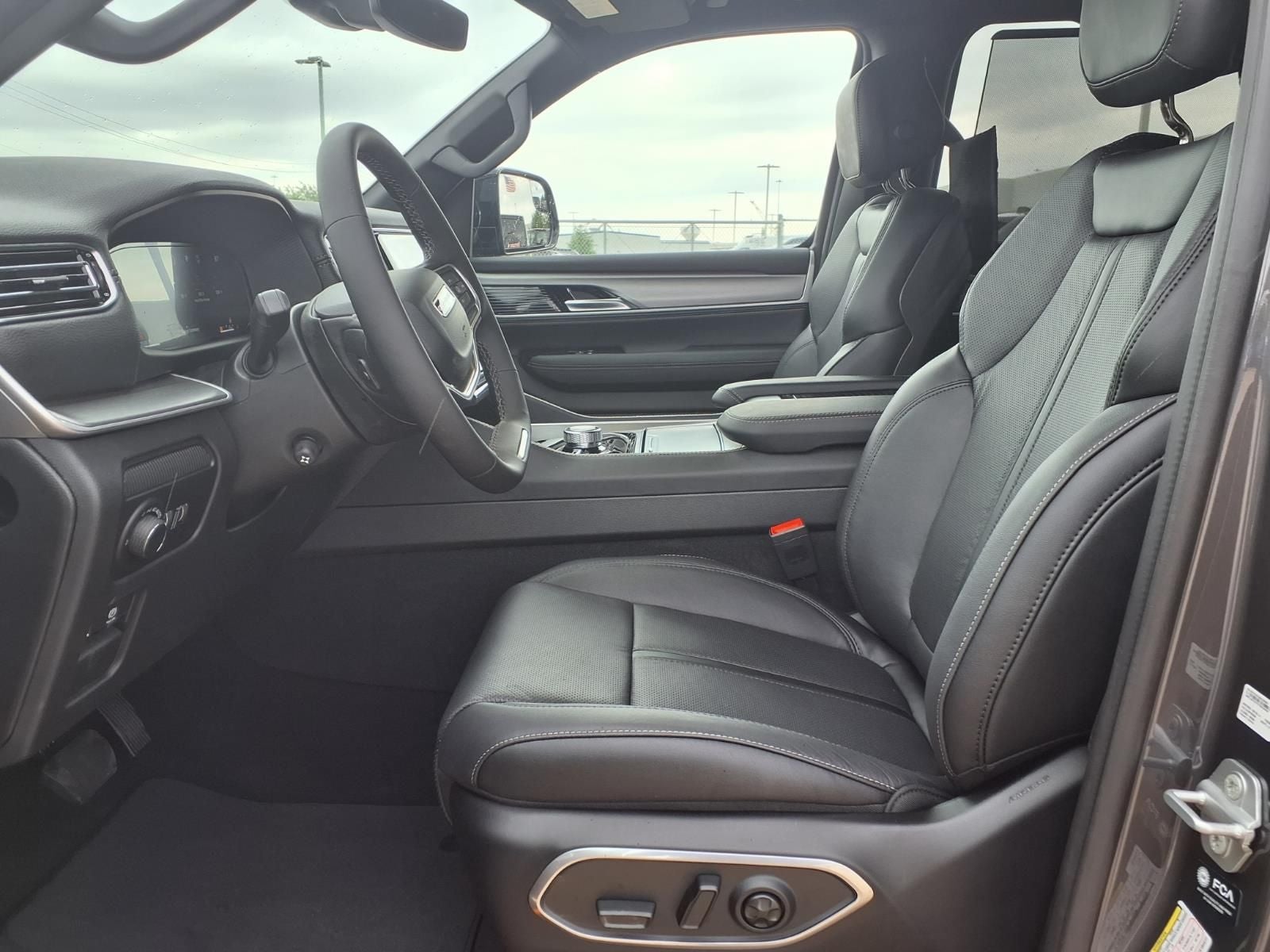 2026 Jeep Grand Wagoneer Limited Altitude