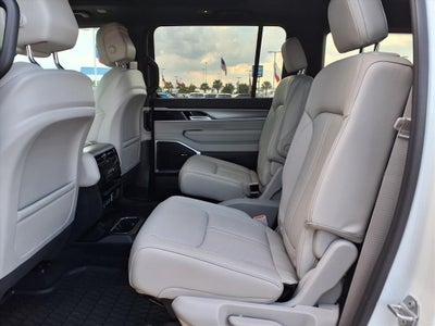 2025 Jeep Wagoneer Series II