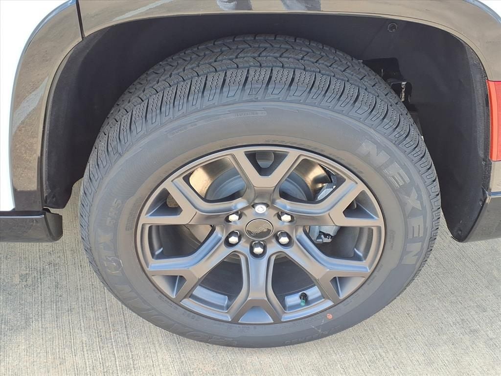 2026 Jeep Grand Wagoneer Limited Altitude