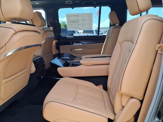 2026 Jeep Grand Wagoneer Summit Reserve