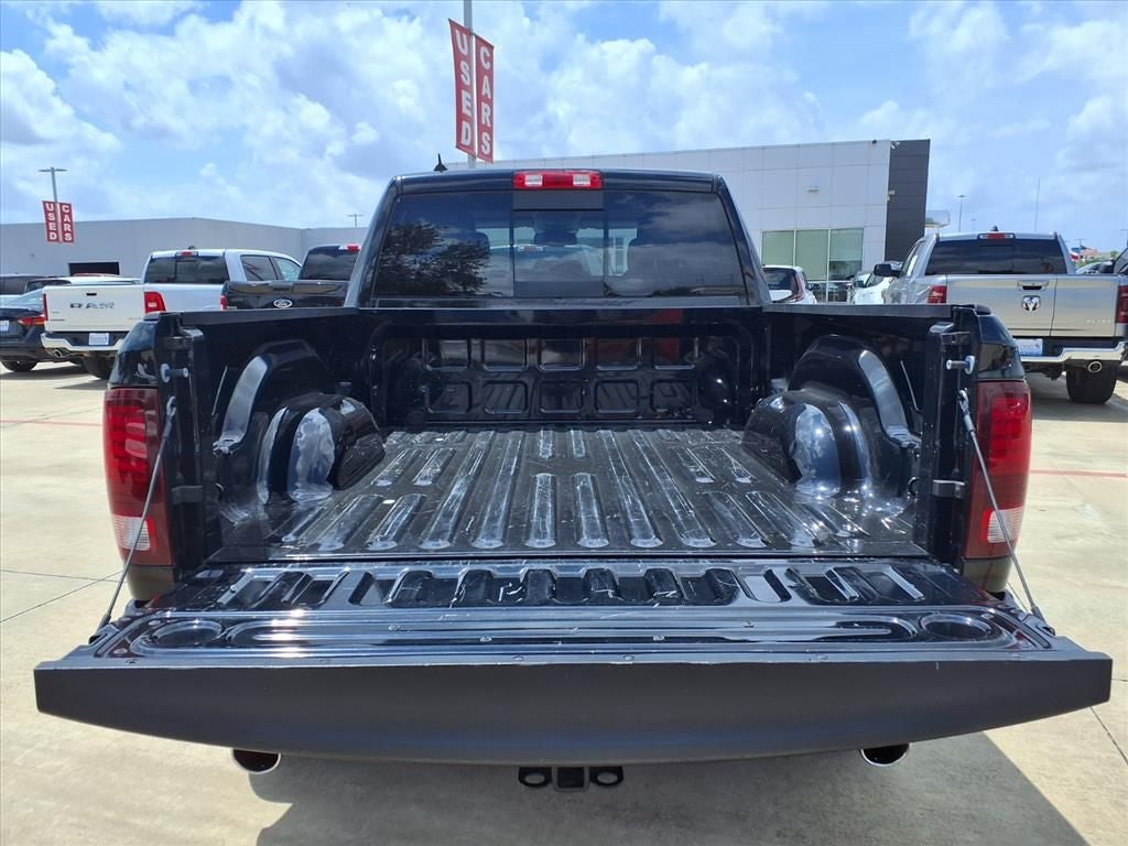 2020 RAM 1500 Classic Warlock LUXURY PKG