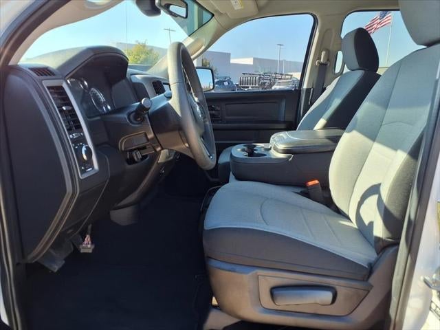 2024 RAM 1500 Classic Tradesman CHROME PLUS PKG