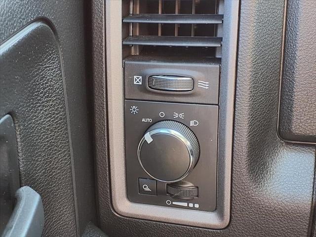 2024 RAM 1500 Classic Tradesman CHROME PLUS PKG