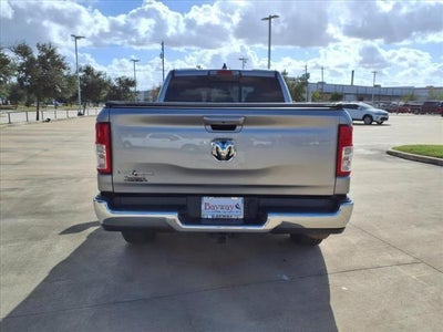 2022 RAM RAM 1500 Big Horn/Lone Star eTORQUE