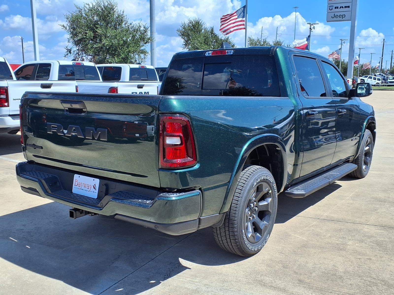 2027 RAM 1500 Big Horn/Lone Star