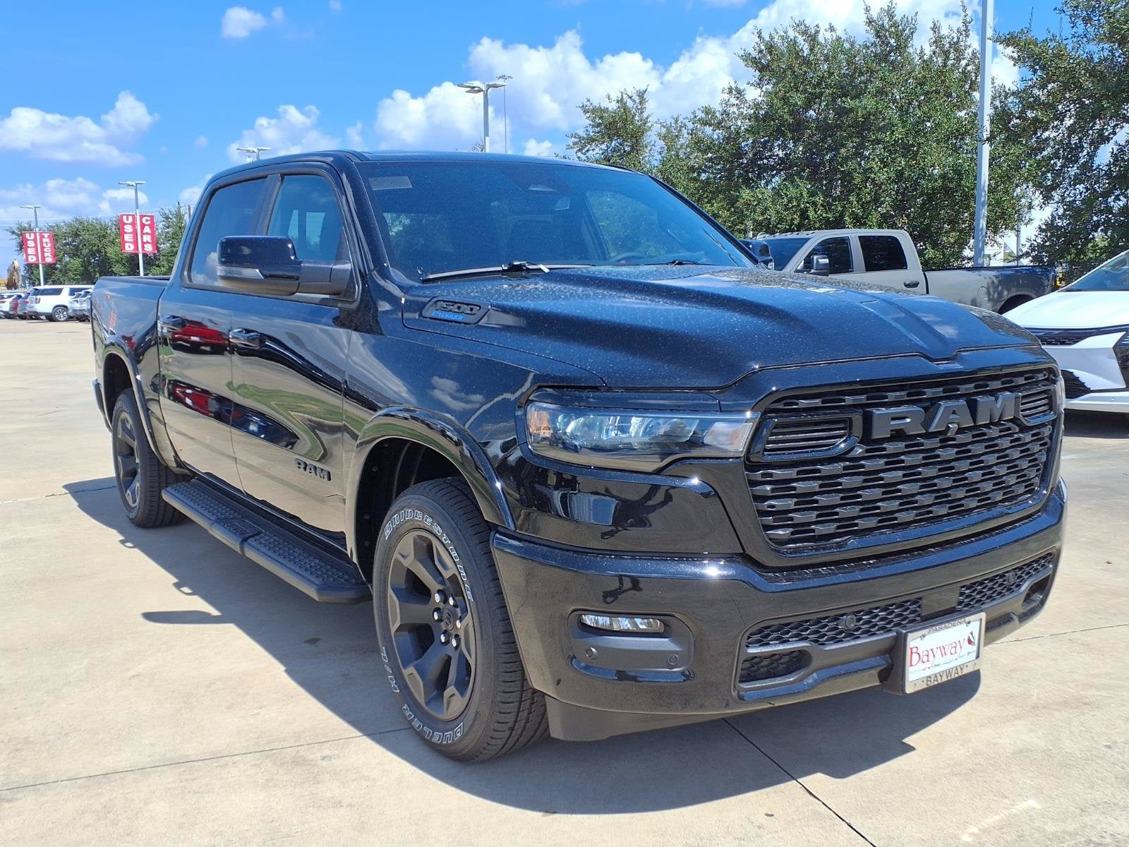 2027 RAM 1500 Big Horn/Lone Star