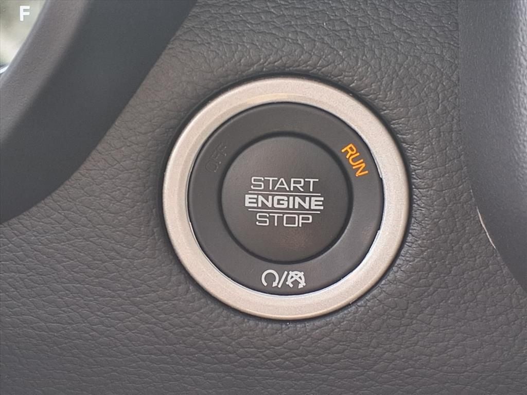 2025 RAM RAM 1500 Big Horn/Lone Star SPORT APPEARANCE PKG