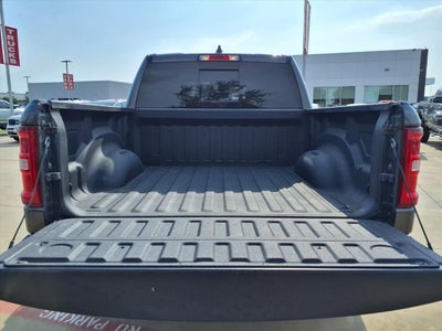 2025 RAM RAM 1500 Big Horn/Lone Star SPORT APPEARANCE PKG