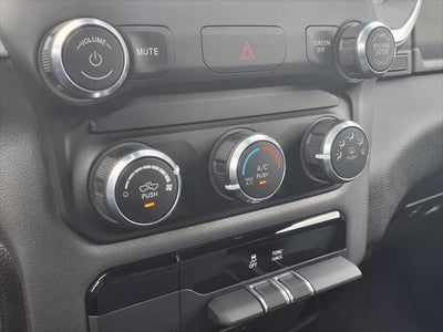 2022 RAM 1500 Big Horn/Lone Star BIG HORN PKG