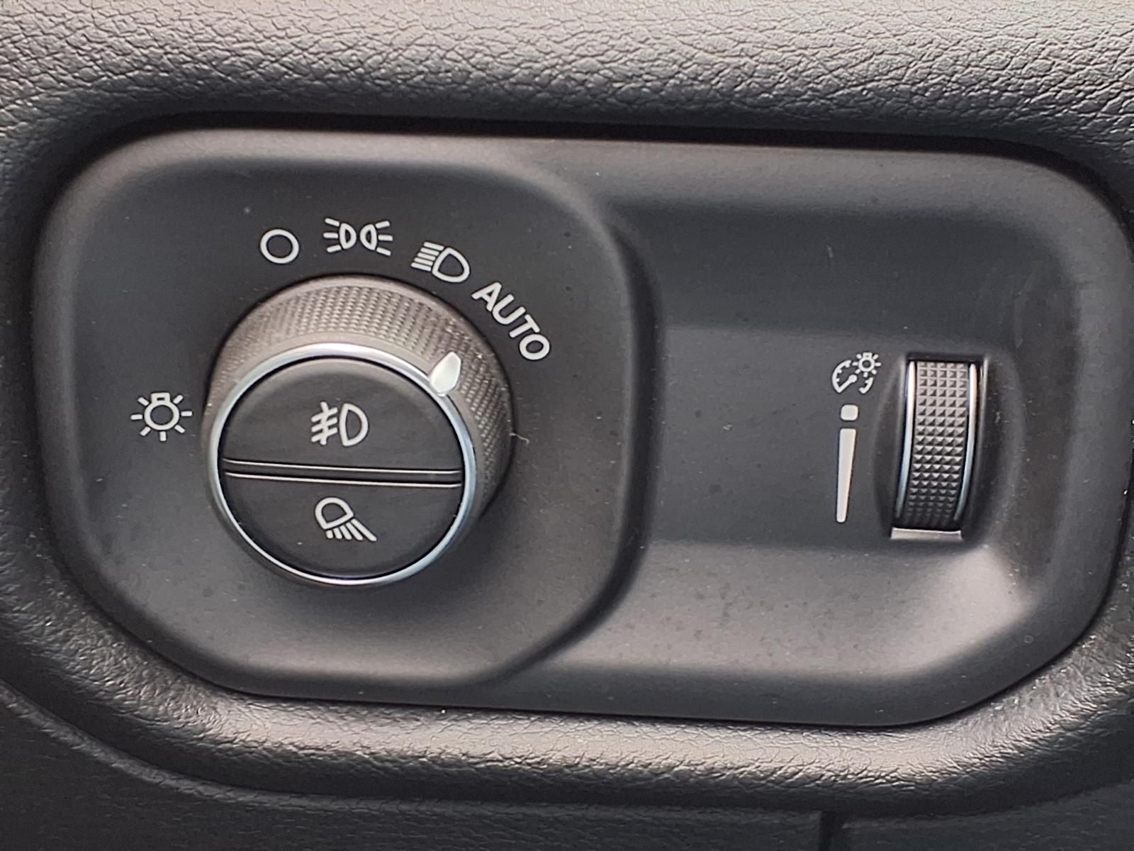 2022 RAM 1500 Big Horn/Lone Star HEMI®