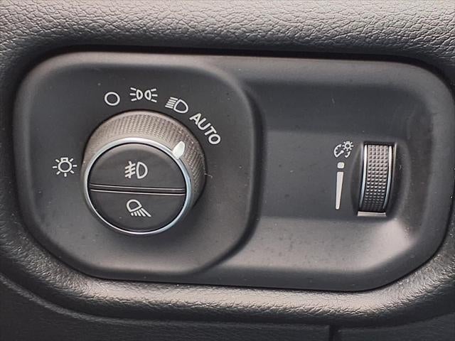 2022 RAM 1500 Big Horn/Lone Star HEMI®