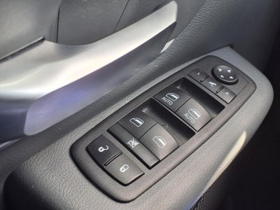2022 RAM RAM 1500 Big Horn/Lone Star HEMI® 5.7 V8