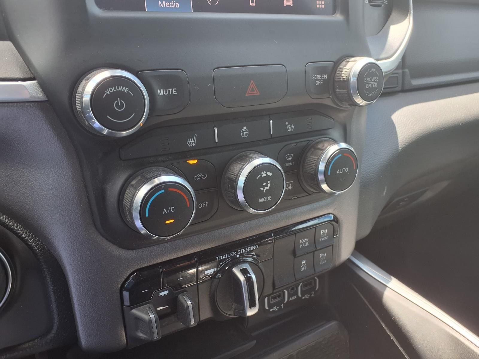2022 RAM RAM 1500 Big Horn/Lone Star HEMI® 5.7 V8