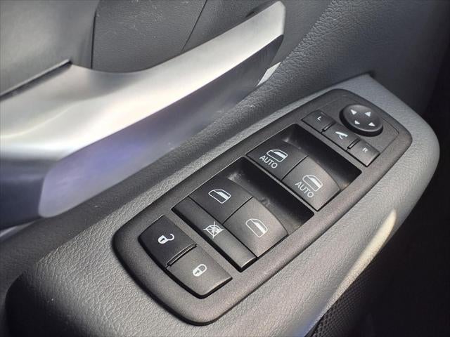 2022 RAM RAM 1500 Big Horn/Lone Star HEMI® 5.7 V8