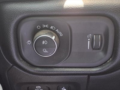 2022 RAM RAM 1500 Big Horn/Lone Star HEMI® 5.7 V8