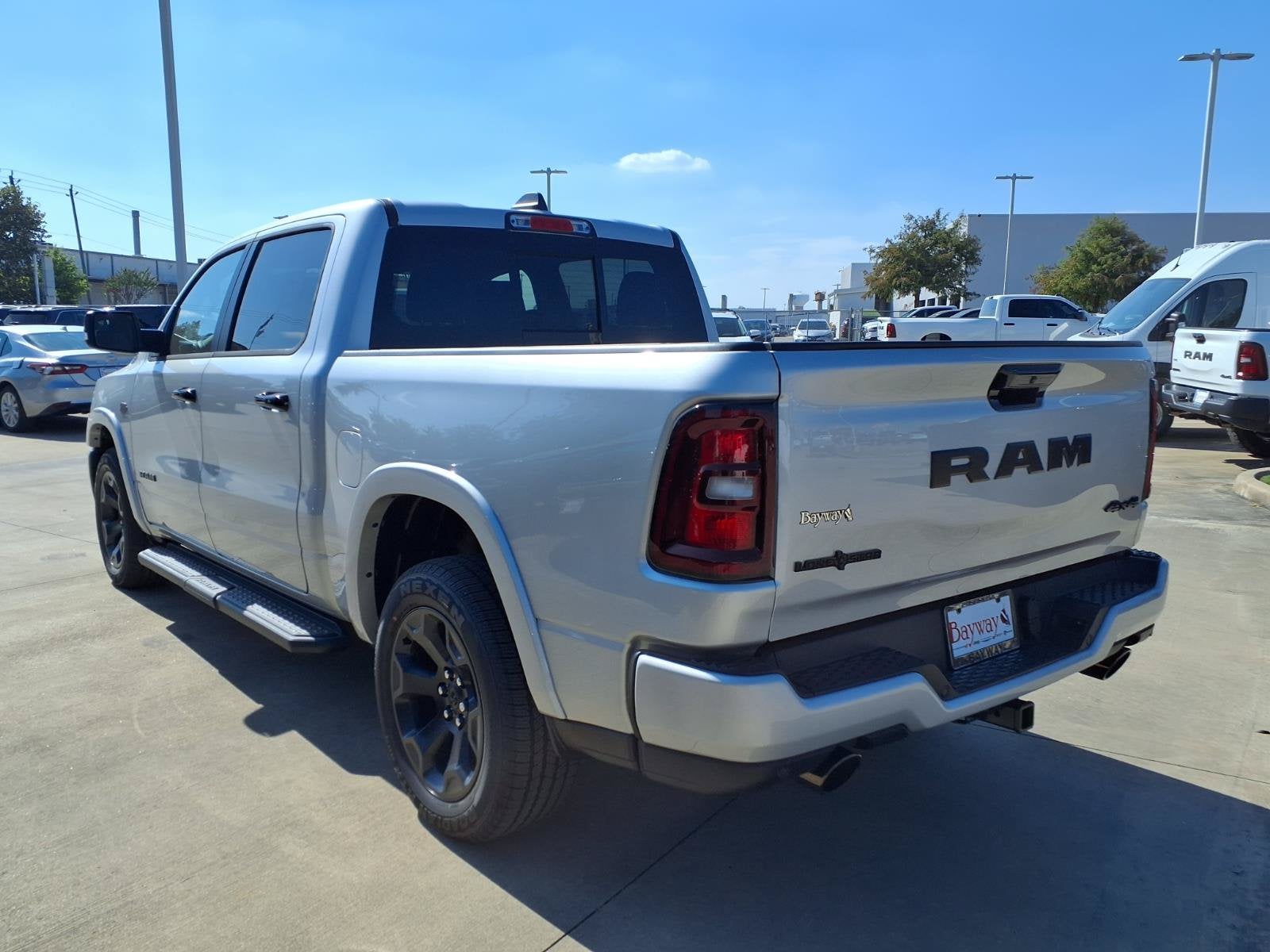 2027 RAM 1500 Big Horn/Lone Star