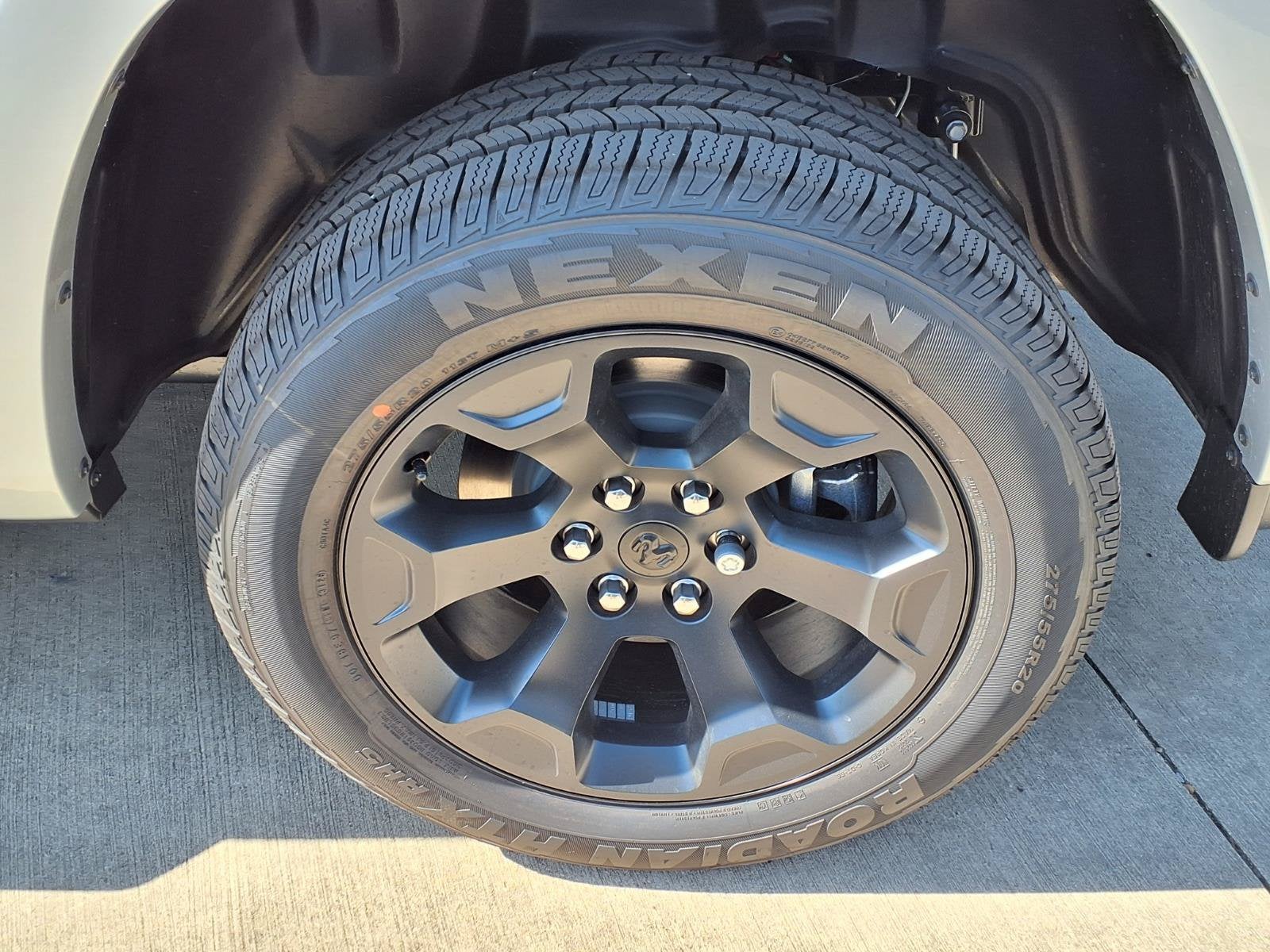 2027 RAM 1500 Big Horn/Lone Star