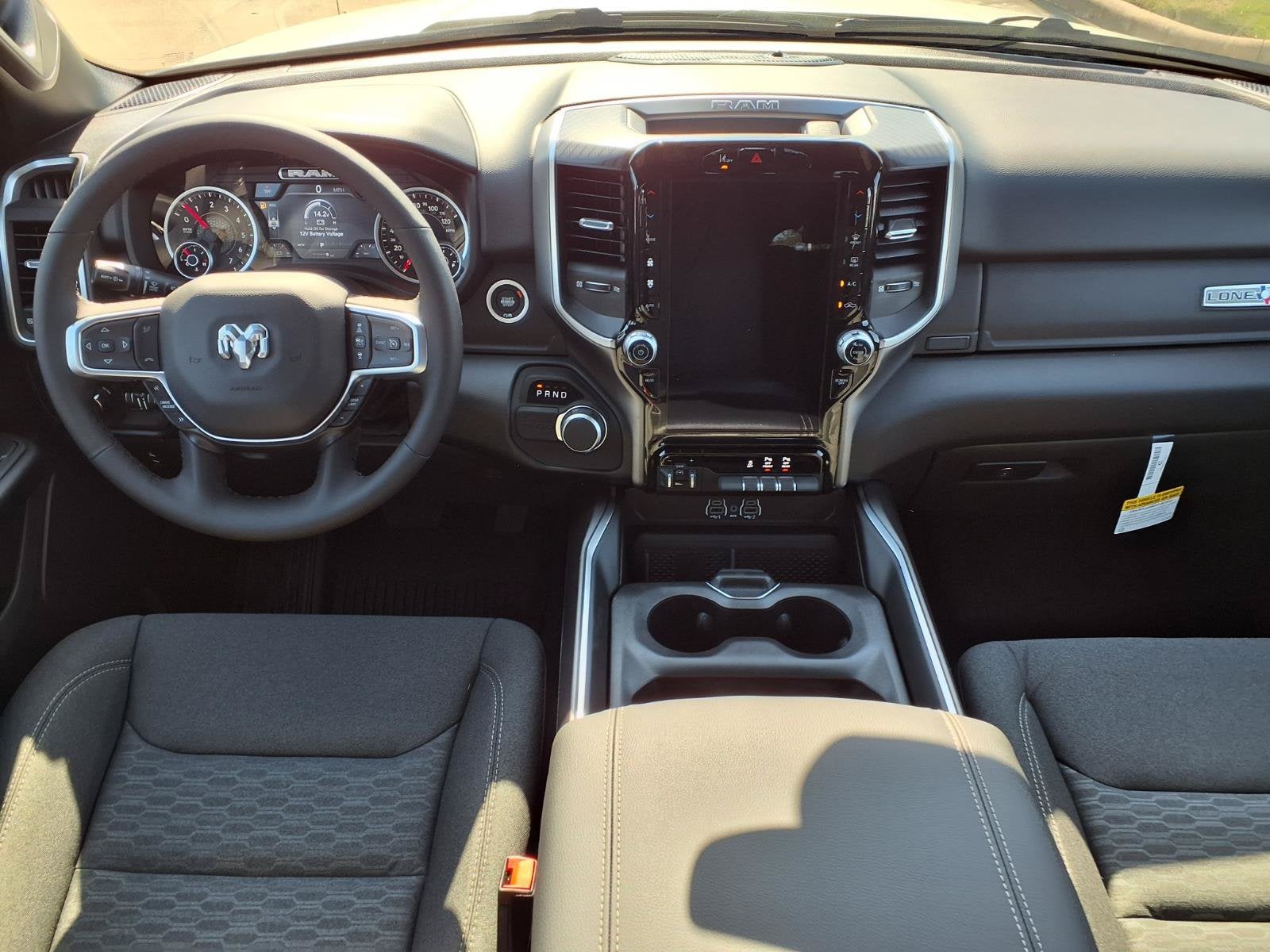2027 RAM 1500 Big Horn/Lone Star