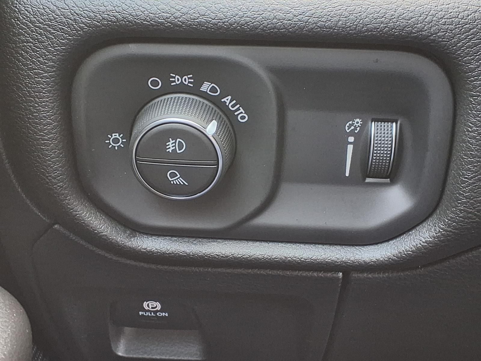2025 RAM RAM 1500 Tradesman