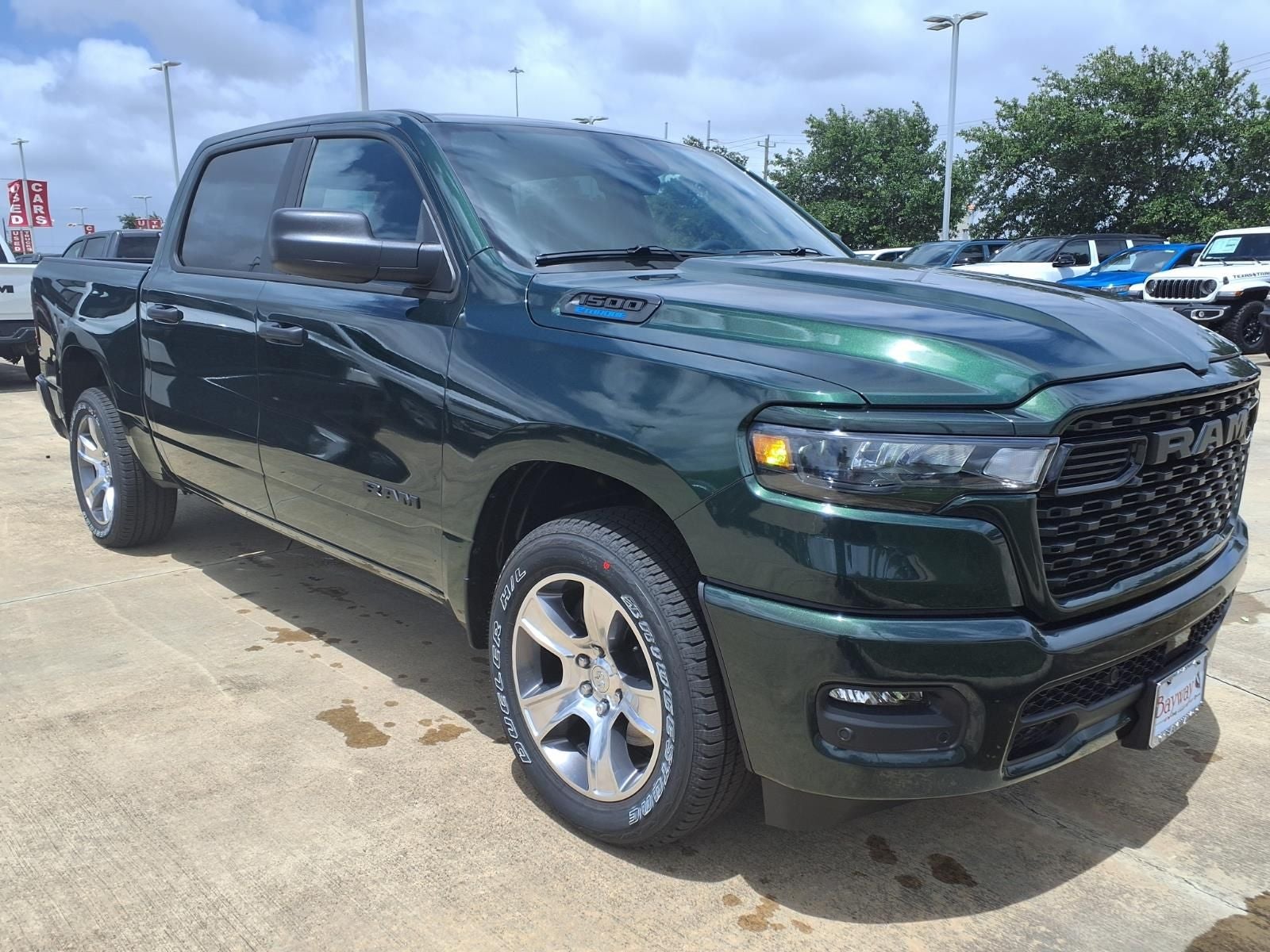 2026 RAM 1500 Express