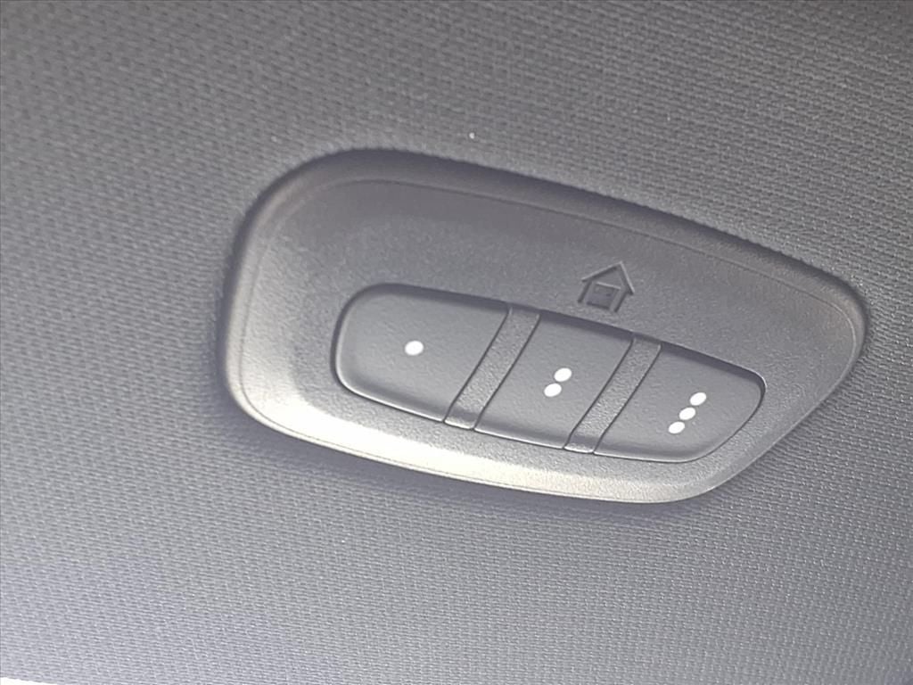 2025 RAM RAM 1500 Laramie NIGHT EDITION