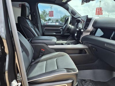 2025 RAM RAM 1500 Laramie NIGHT EDITION